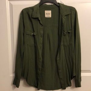 Army green button down long sleeved shirt